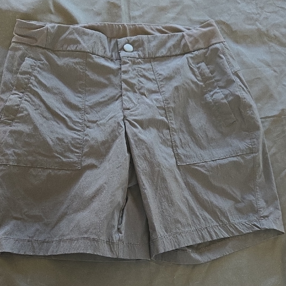 Active Life Brown Women's Cargo Shorts